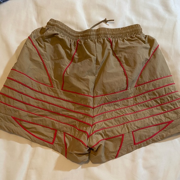 Adidas women’s shorts - Picture 2 of 3